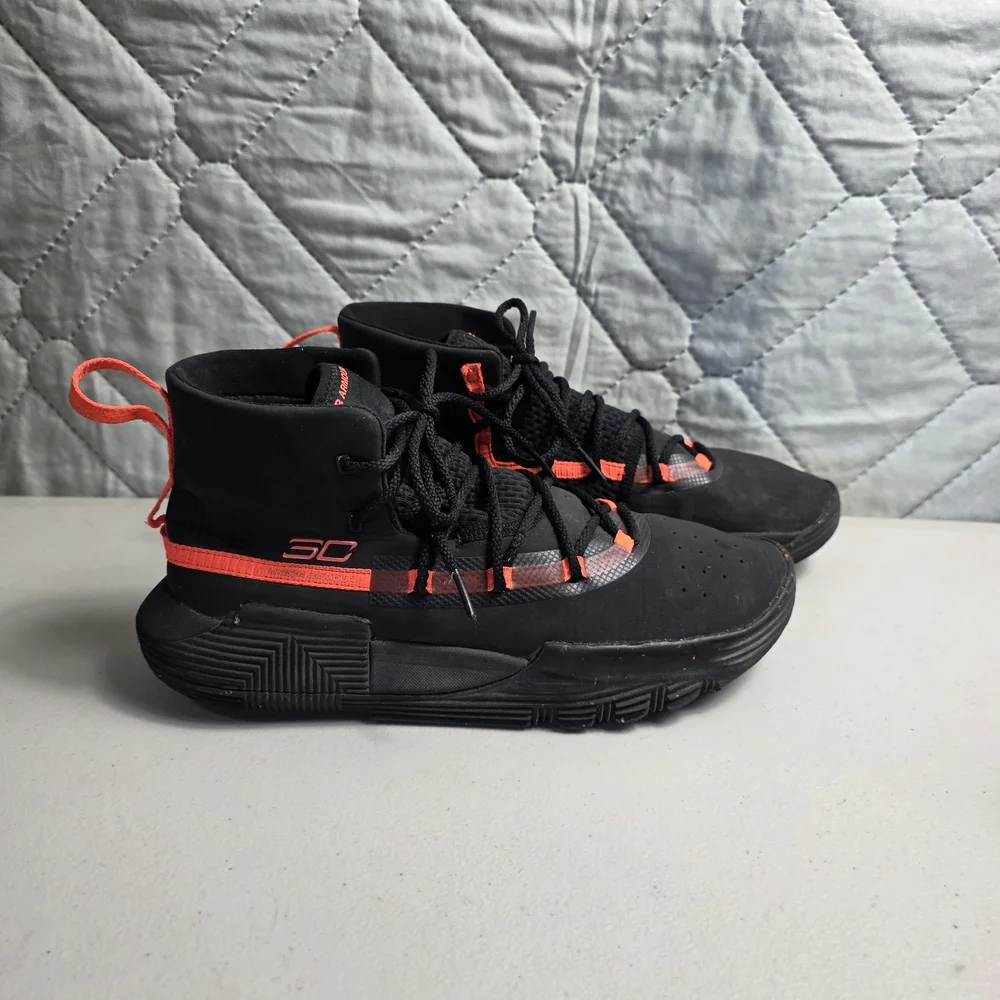 Under Armour UA  Stephen Curry SC 3Zero II Youth Basketball shoes  Sz 7Y